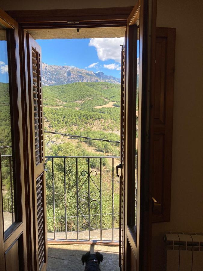 Casa Encuentra, En El Pirineo Al Lado De Ainsa Guest House El Pueyo de Araguás Eksteriør bilde
