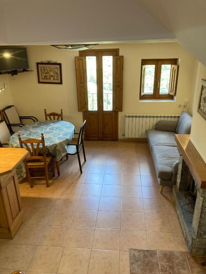 Casa Encuentra, En El Pirineo Al Lado De Ainsa Guest House El Pueyo de Araguás Eksteriør bilde